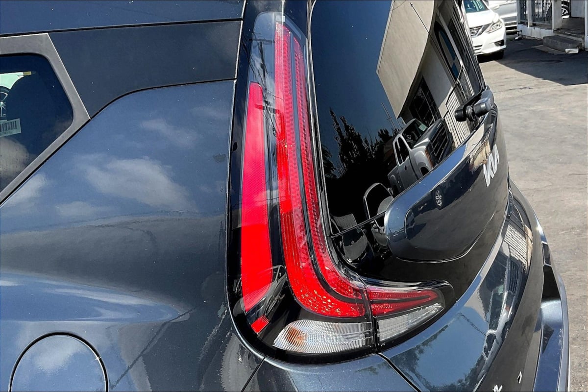 2023 Kia Soul LX photo 27