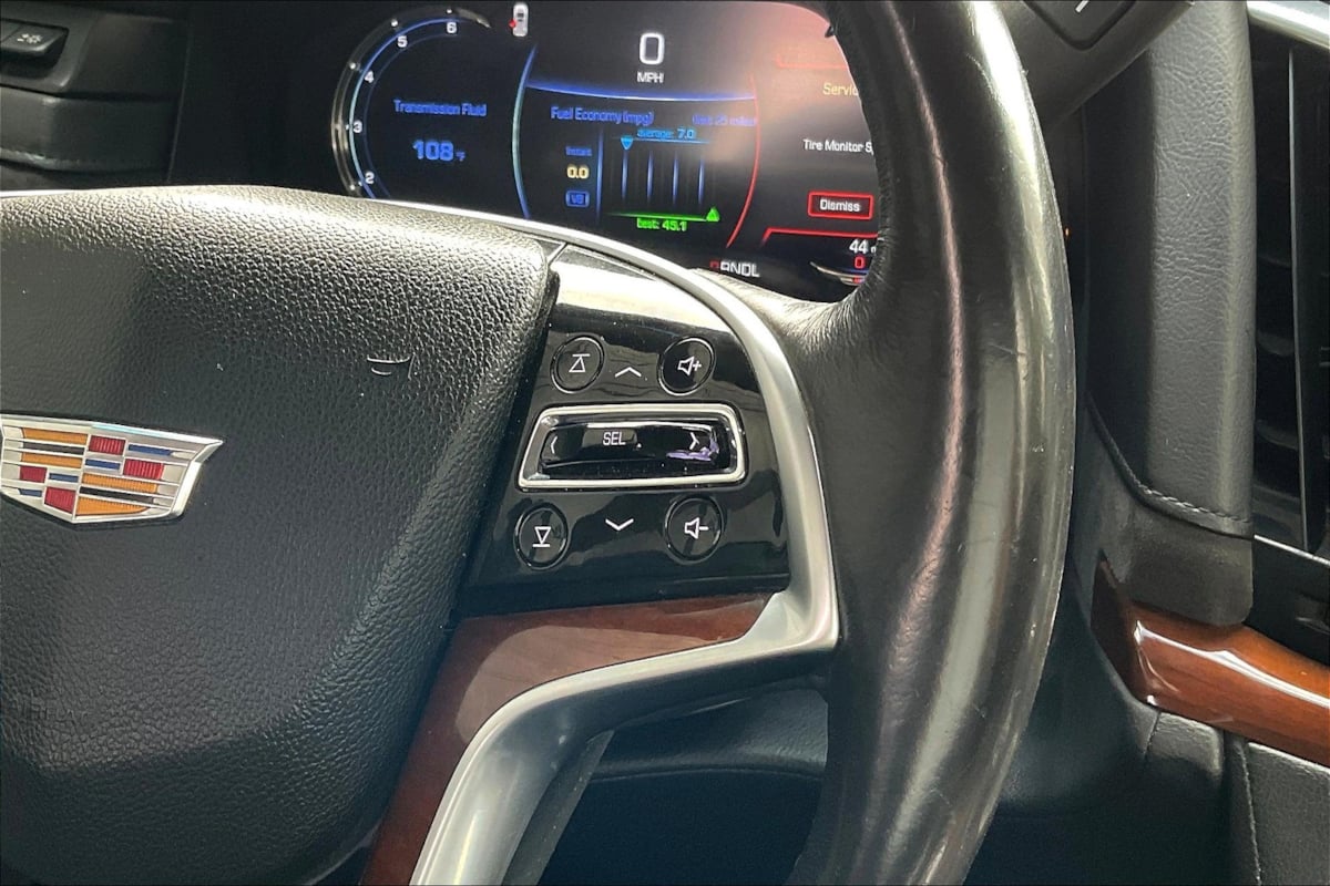2019 Cadillac Escalade ESV Luxury photo 16
