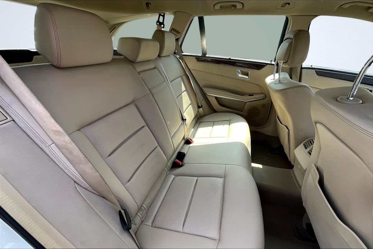 2015 Mercedes Benz E 350 4MATIC Wagon photo 27