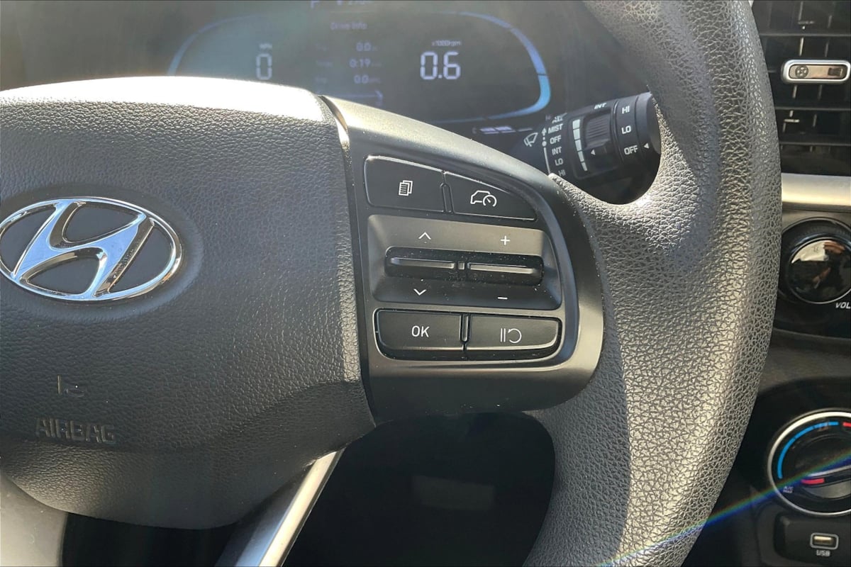 2024 Hyundai Venue SE - Photo 19