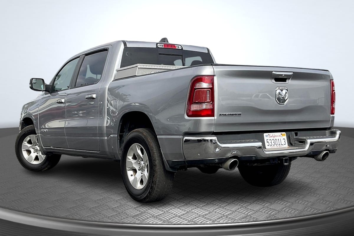 Ram 1500 photo 2