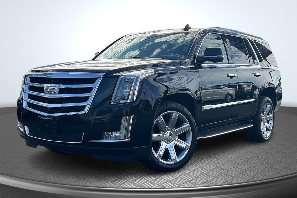 2018 Cadillac Escalade Luxury photo 12