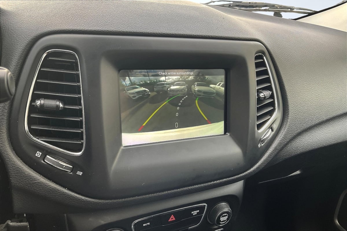 2020 Jeep Compass North Edition Latitude photo 19