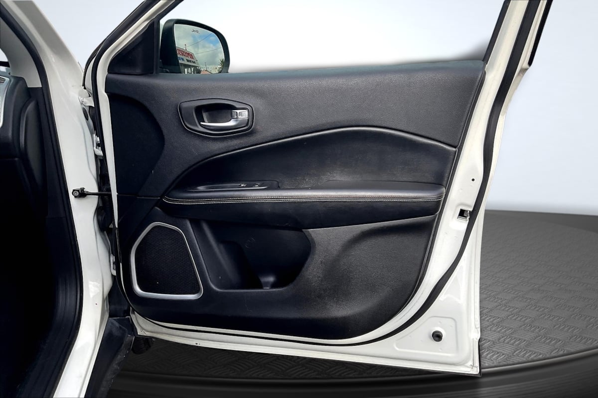 2020 Jeep Compass North Edition Latitude photo 22