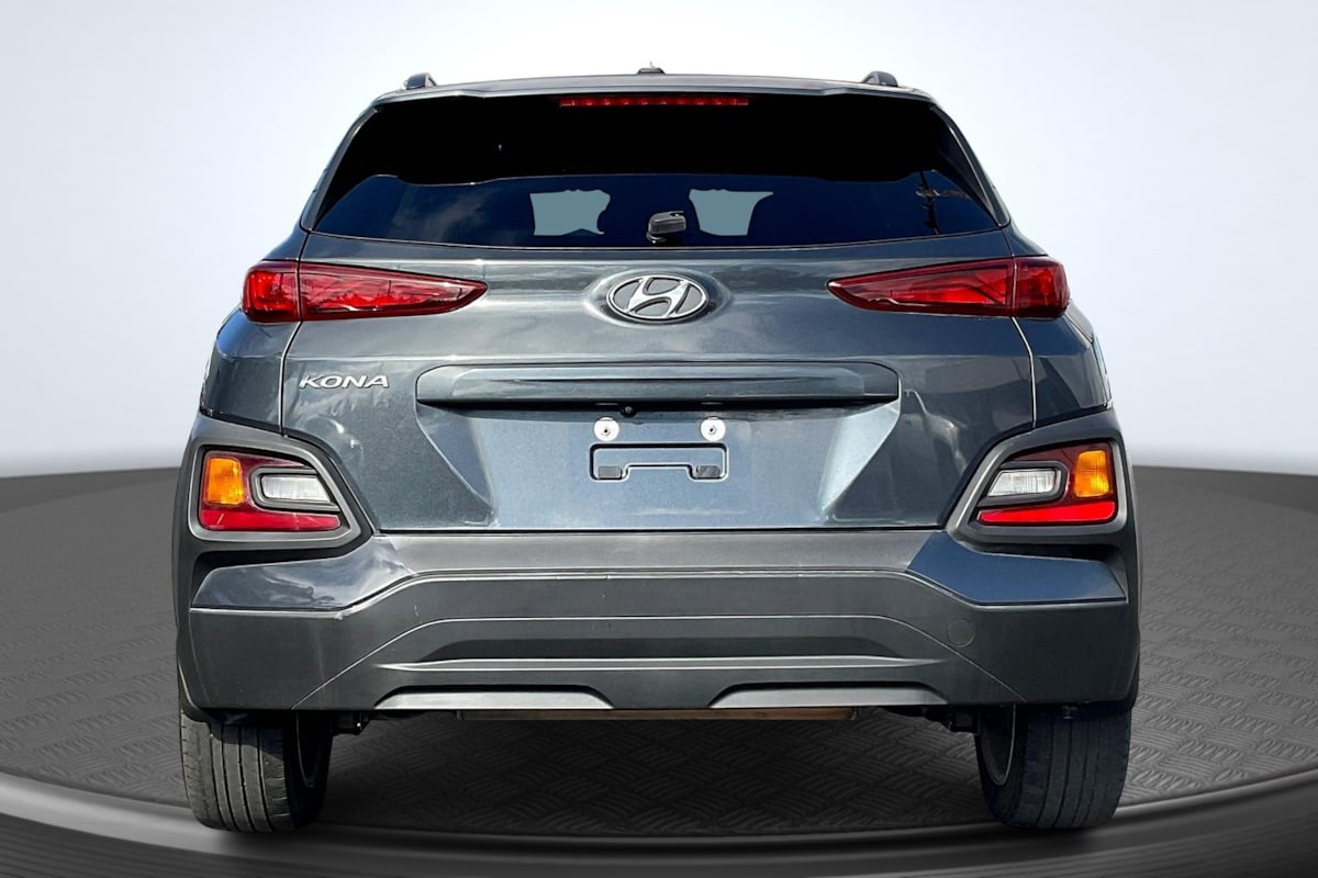 2019 Hyundai Kona SEL photo 3
