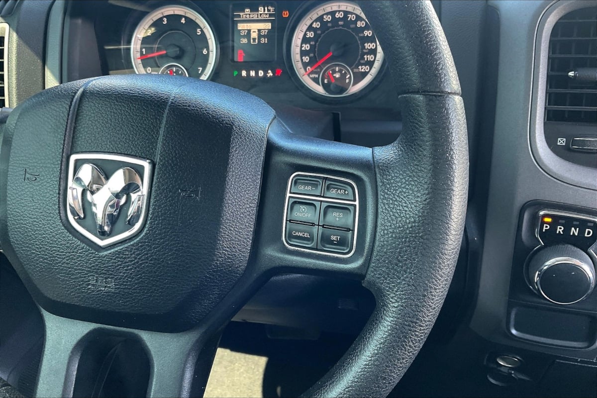 2015 Ram 1500 ST photo 18
