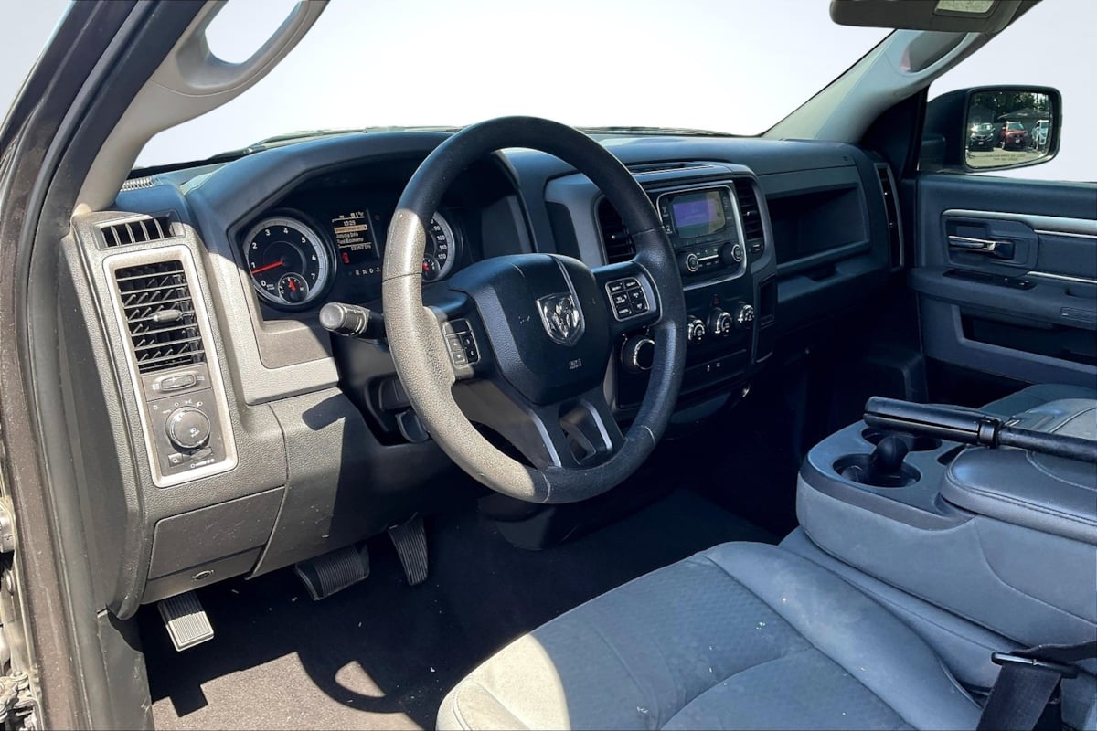 2015 Ram 1500 ST photo 12