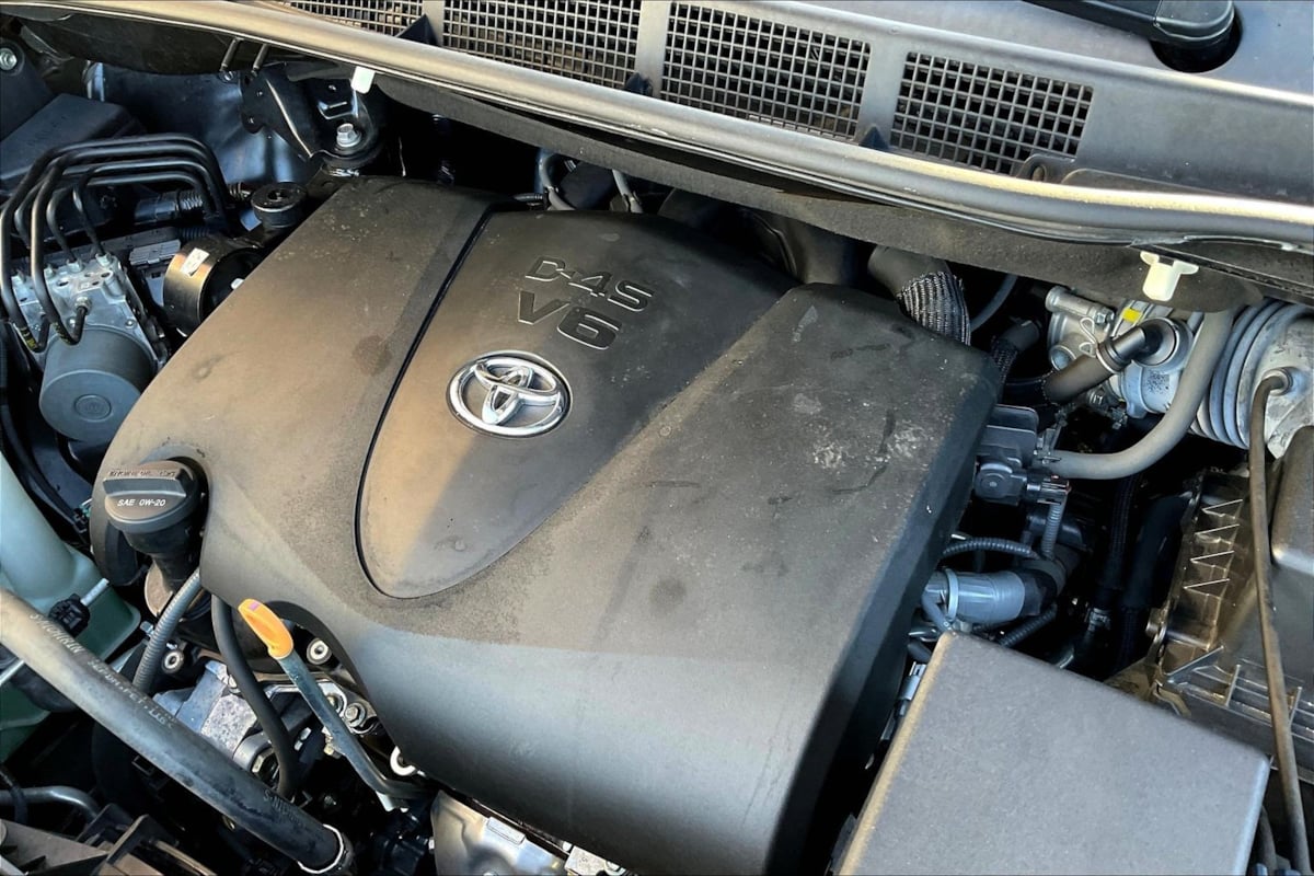 Toyota Sienna photo 33