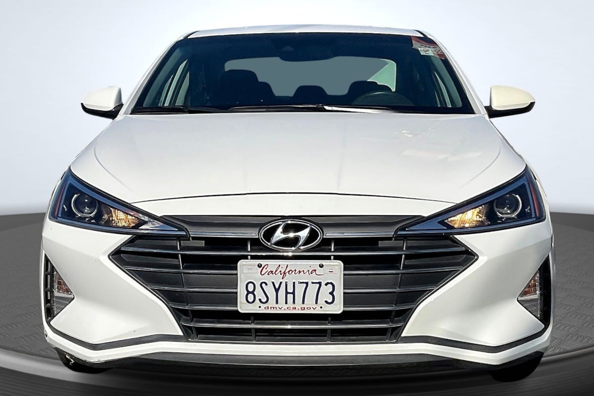 2020 Hyundai Elantra SEL Value Edition Limited photo 3