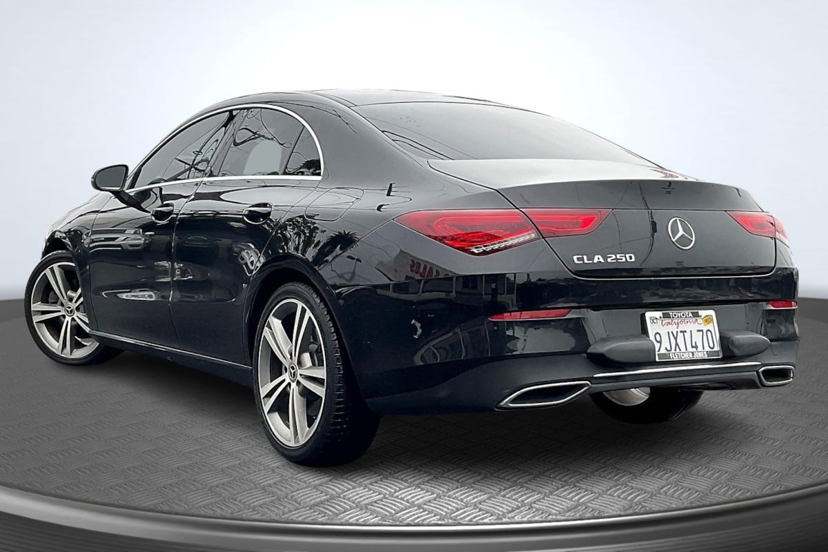 2020 Mercedes Benz CLA 250 photo 2