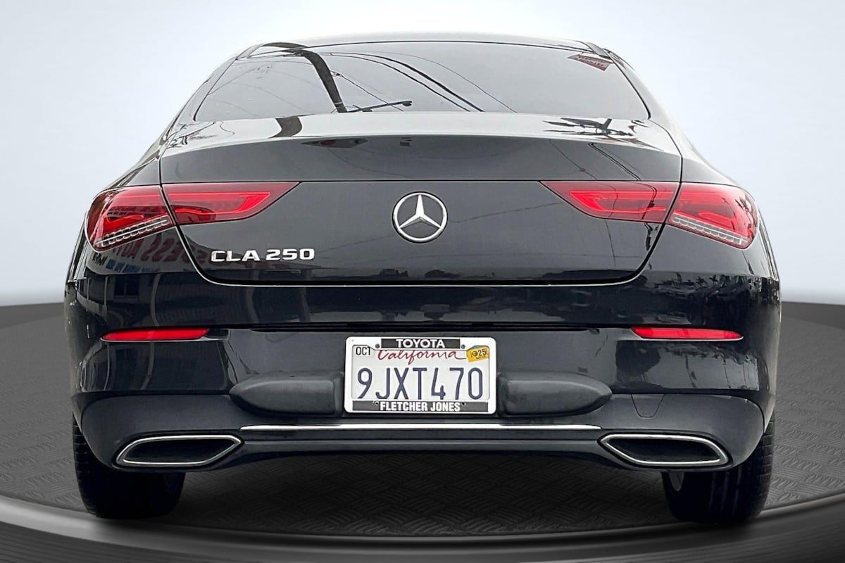 2020 Mercedes Benz CLA 250 photo 4