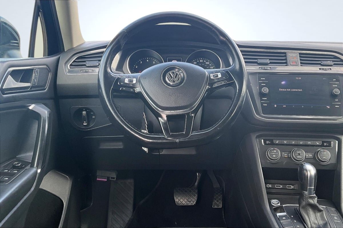 Volkswagen Tiguan photo 5