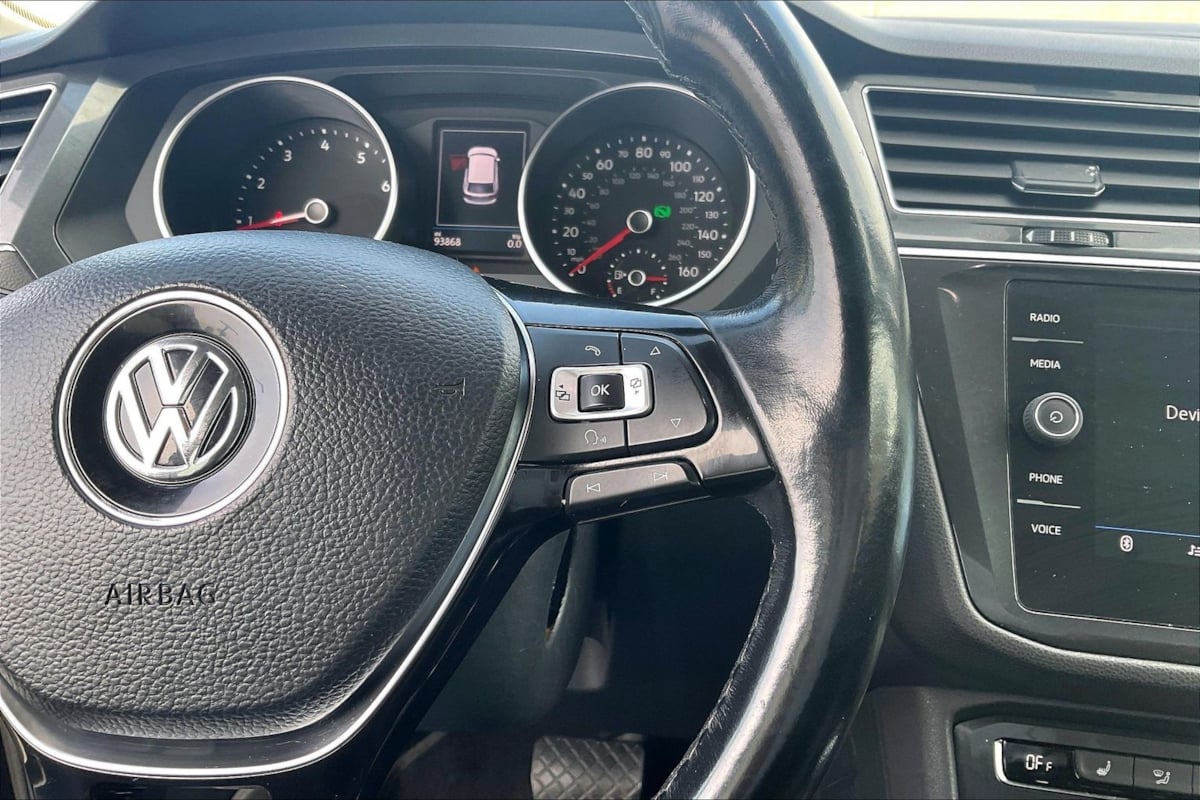 Volkswagen Tiguan photo 19