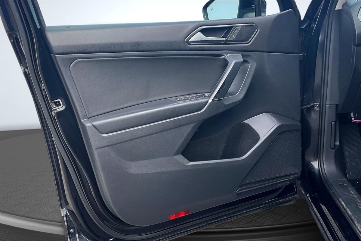 Volkswagen Tiguan photo 23