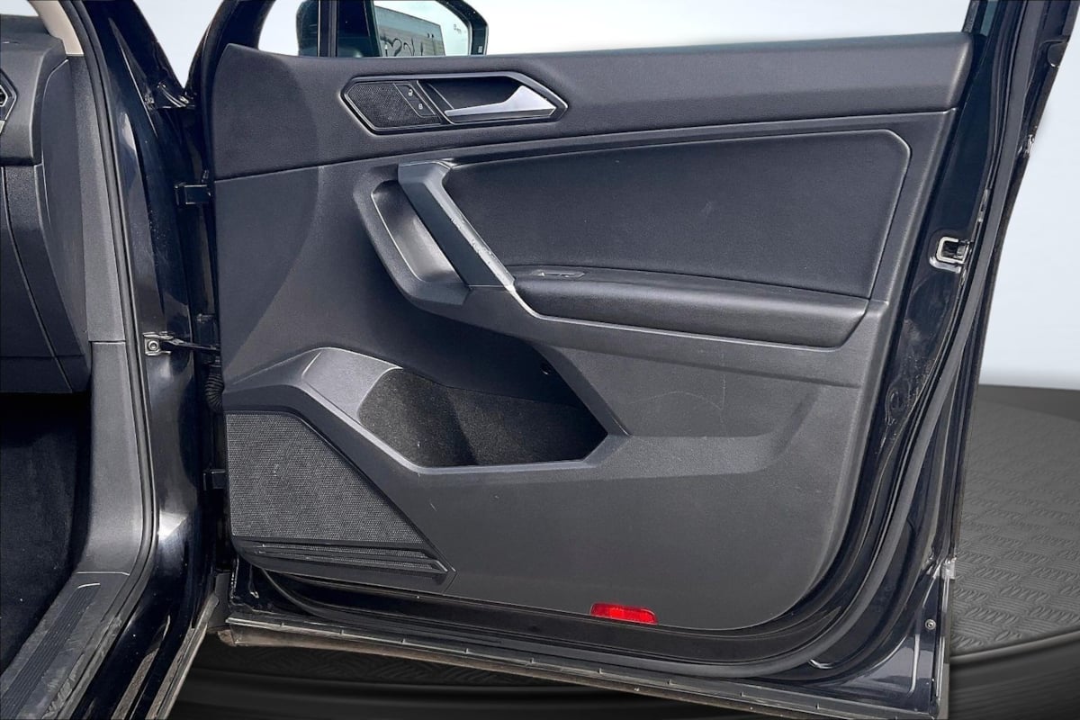 Volkswagen Tiguan photo 24
