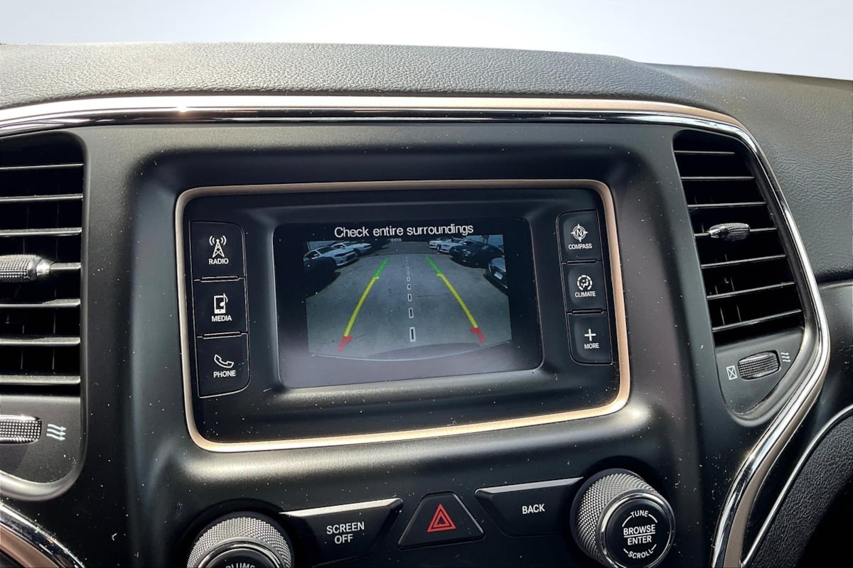 Jeep Grand Cherokee photo 20