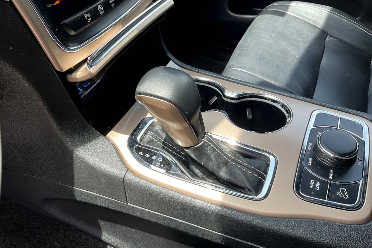 Jeep Grand Cherokee photo 14