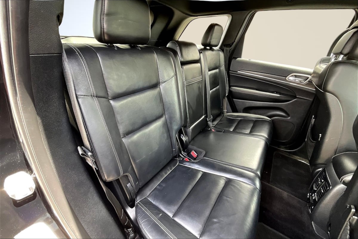 Jeep Grand Cherokee photo 25