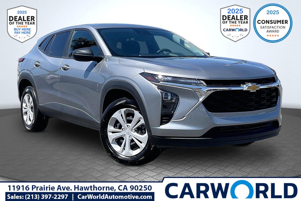 2025 Chevrolet Trax LS's photo