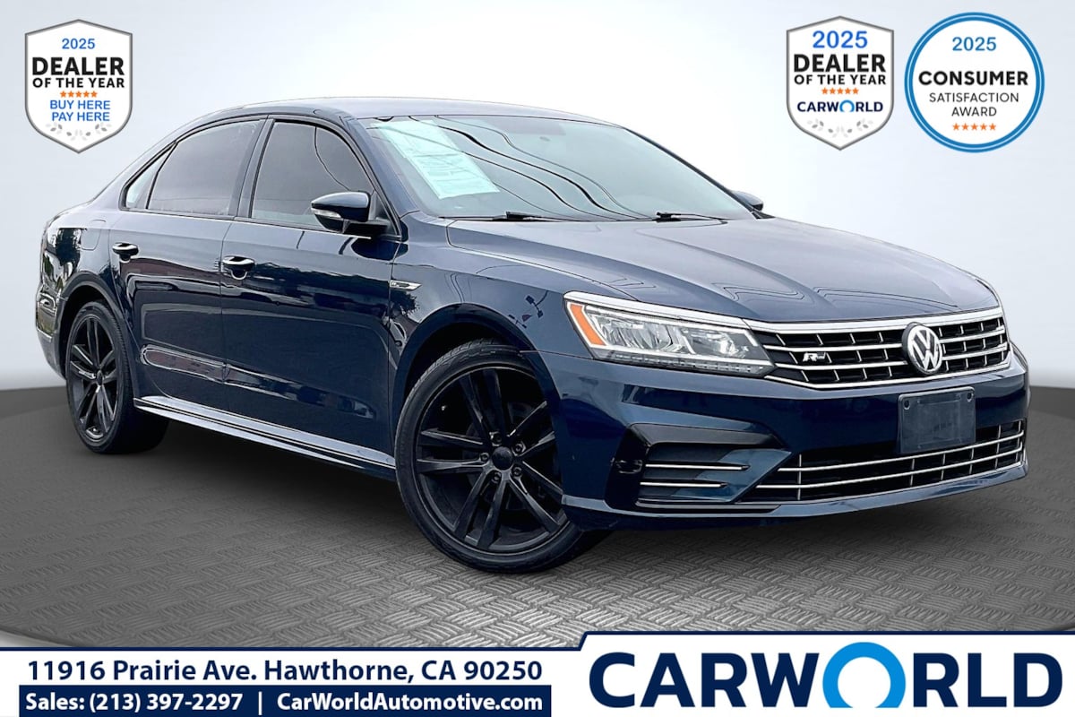 2018 Volkswagen Passat 2.0T R-Line Auto's photo
