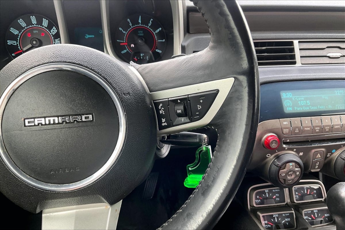 Chevrolet Camaro photo 19