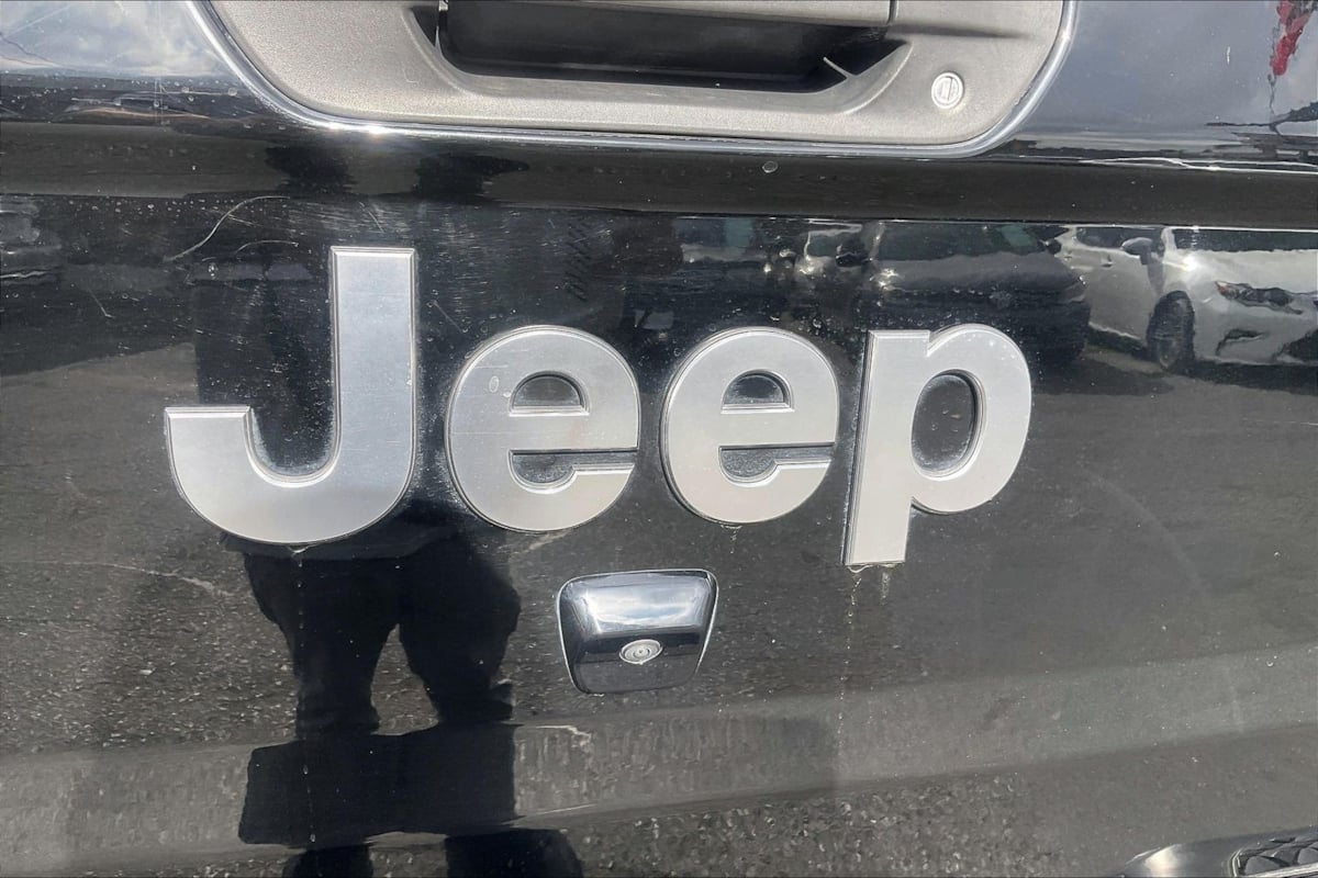 Jeep Gladiator photo 8