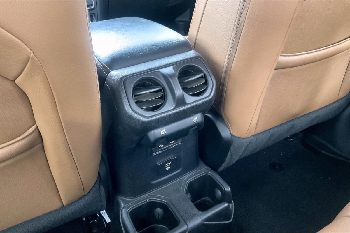 Jeep Gladiator photo 32