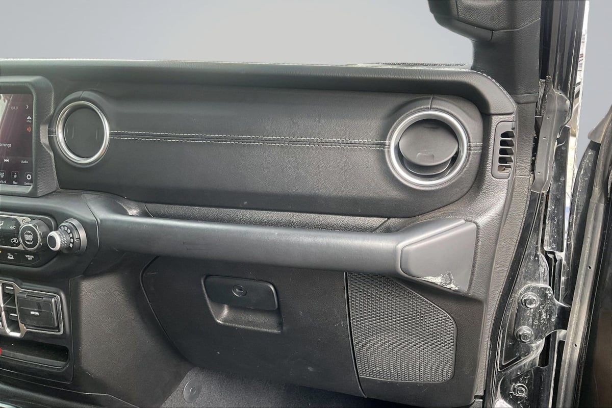 Jeep Gladiator photo 17