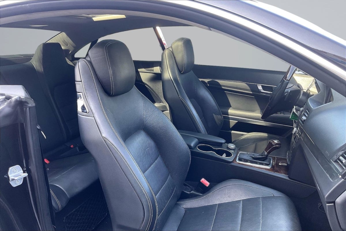 Mercedes-Benz E 550 photo 7