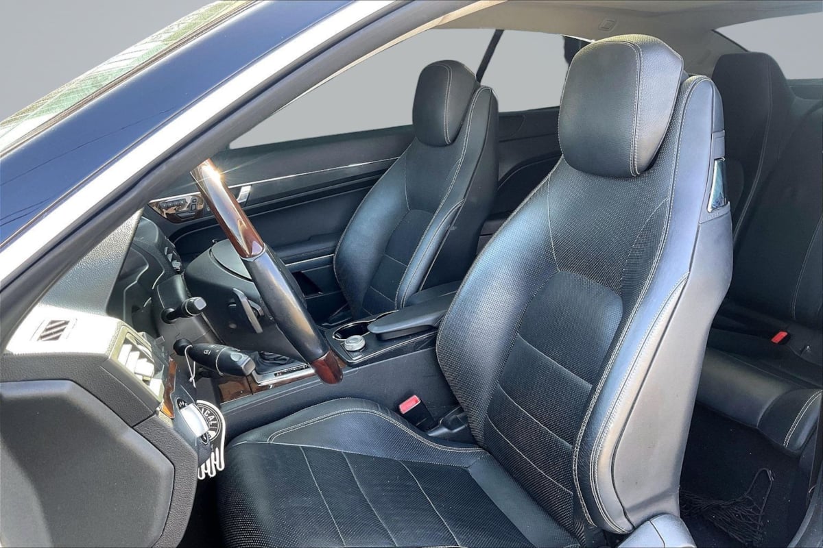 Mercedes-Benz E 550 photo 25