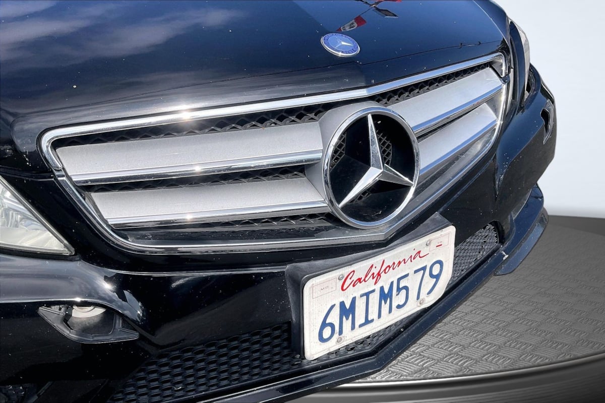 Mercedes-Benz E 550 photo 28