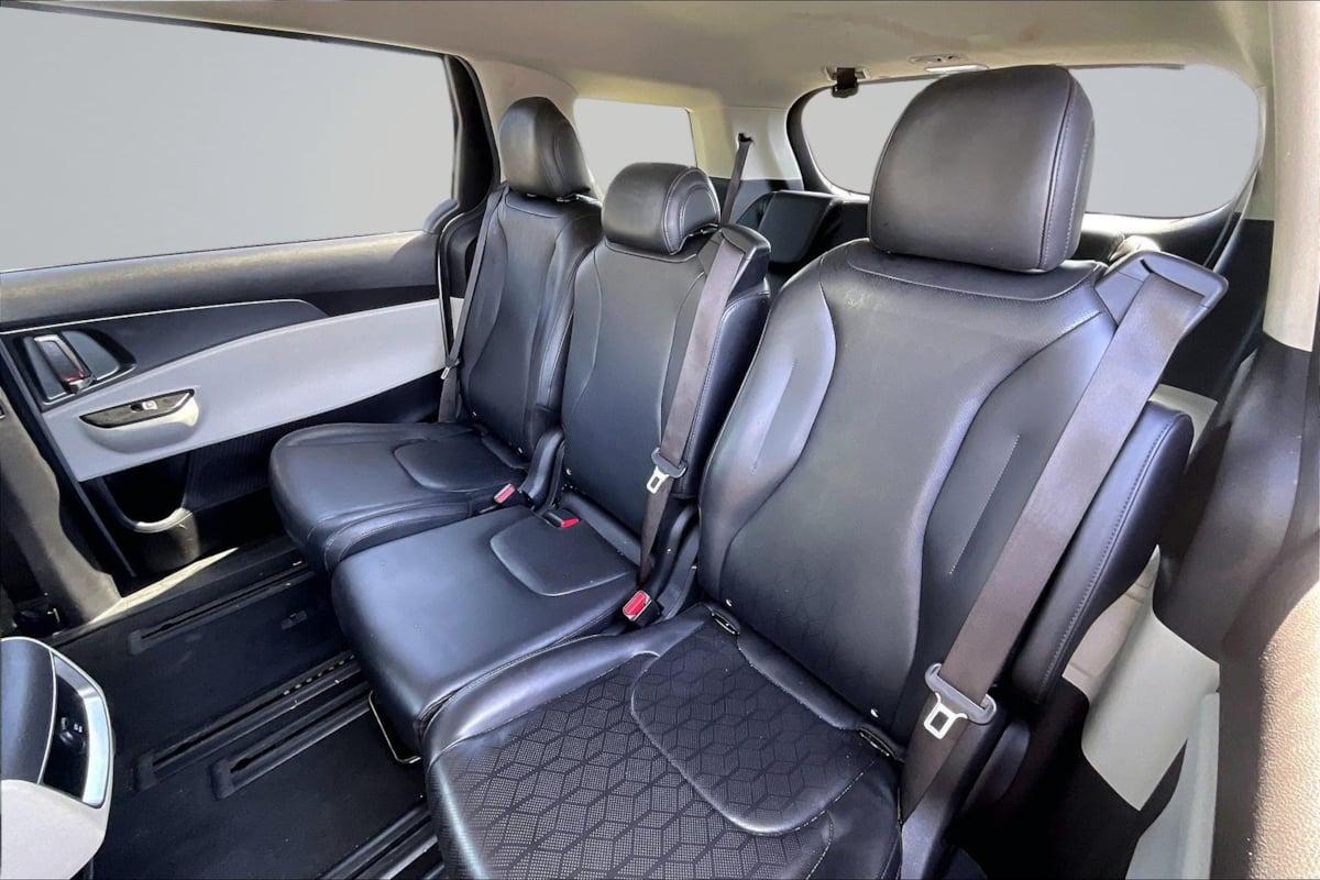 Kia Carnival photo 26