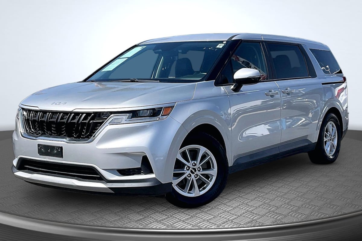 Kia Carnival photo 12