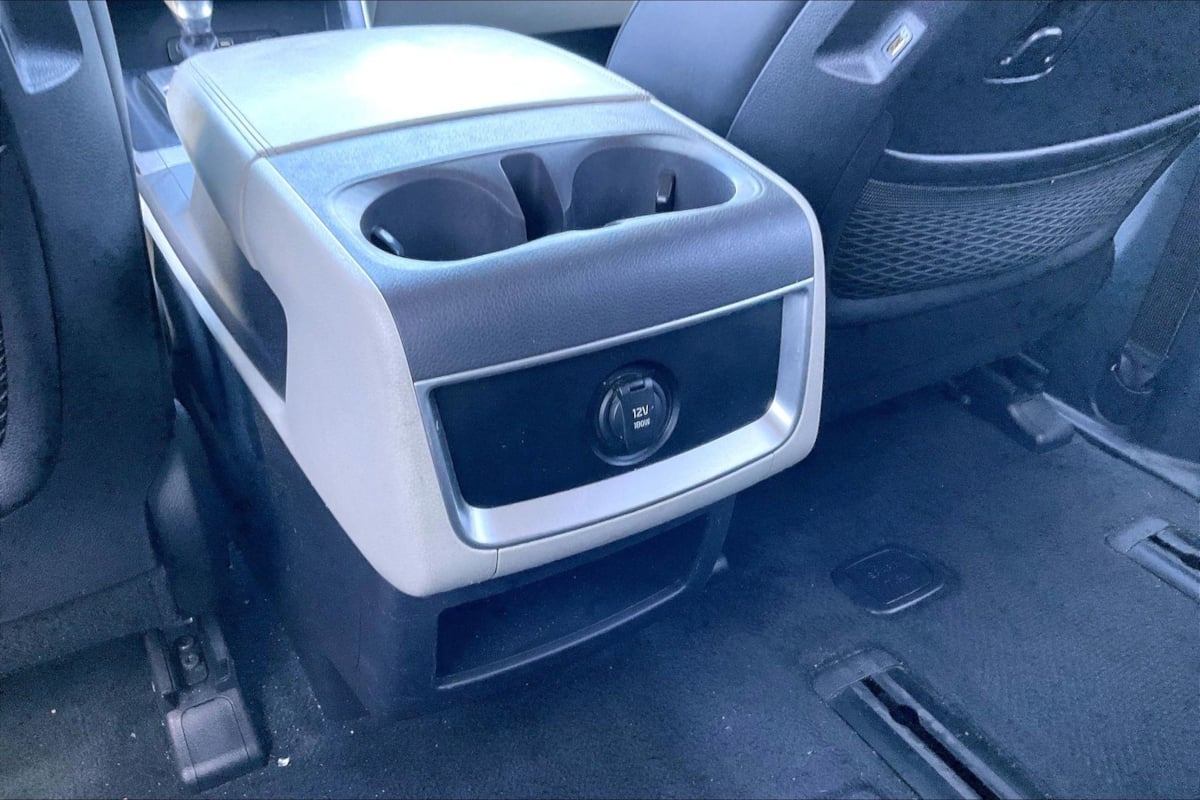 Kia Carnival photo 32