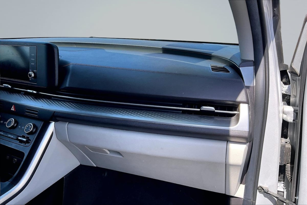 Kia Carnival photo 17