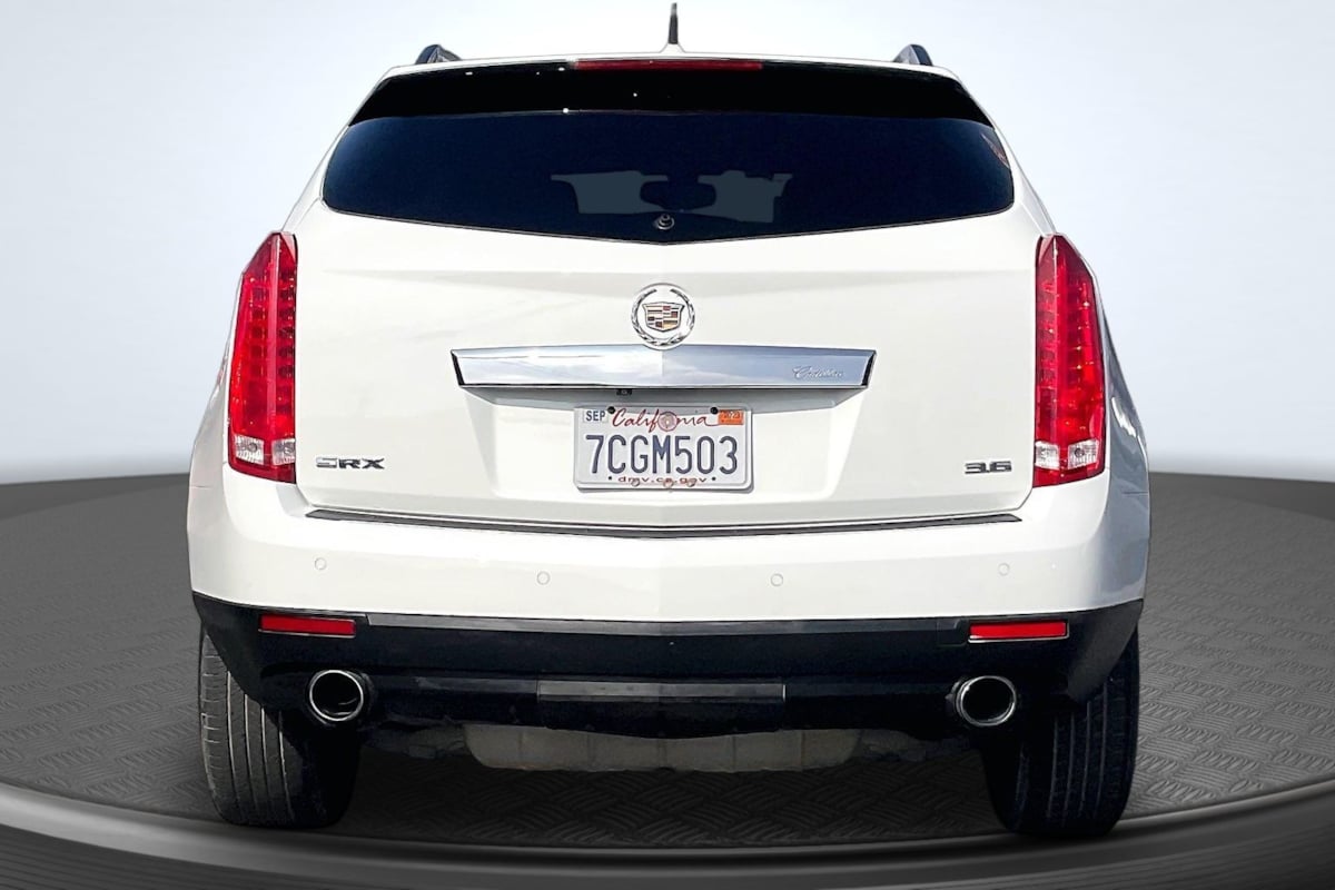 Cadillac SRX photo 4