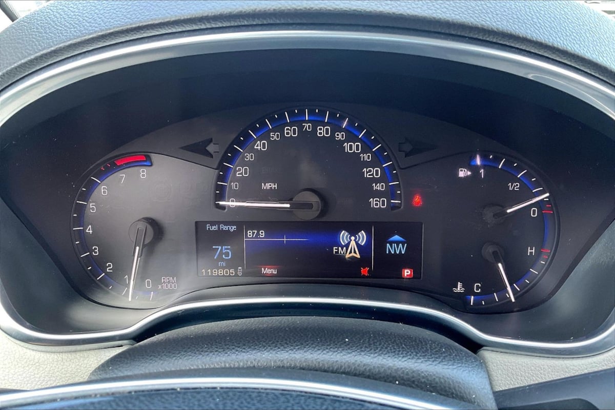 Cadillac SRX photo 20
