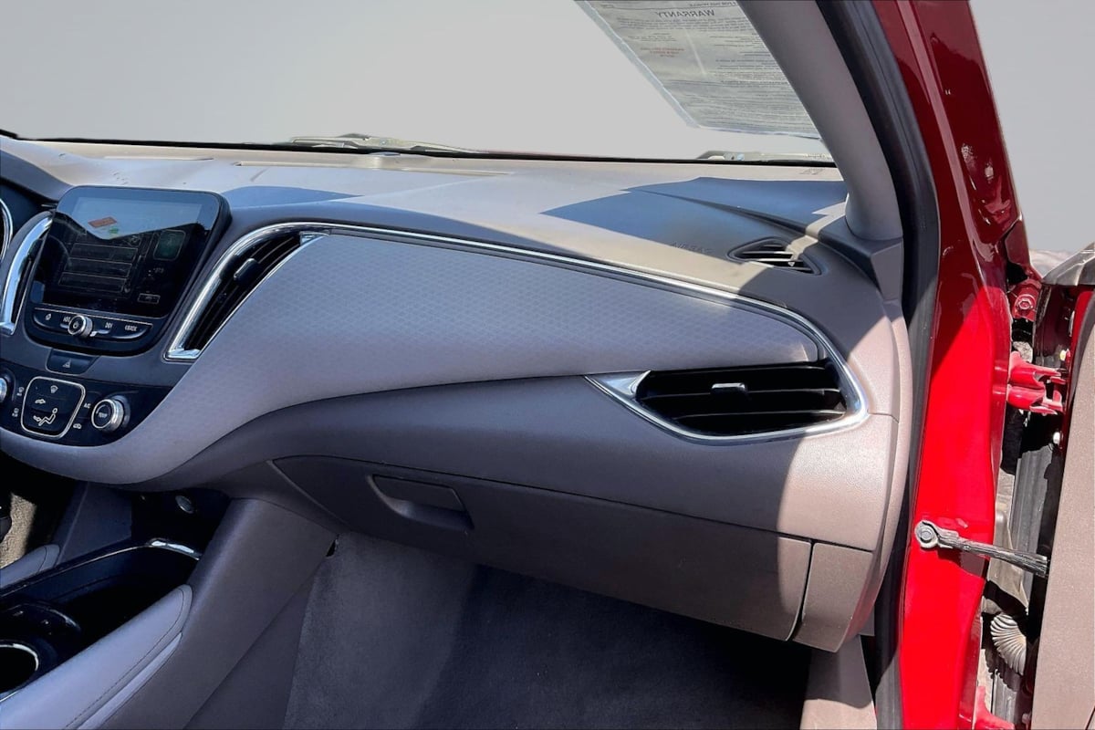 Chevrolet Malibu photo 17