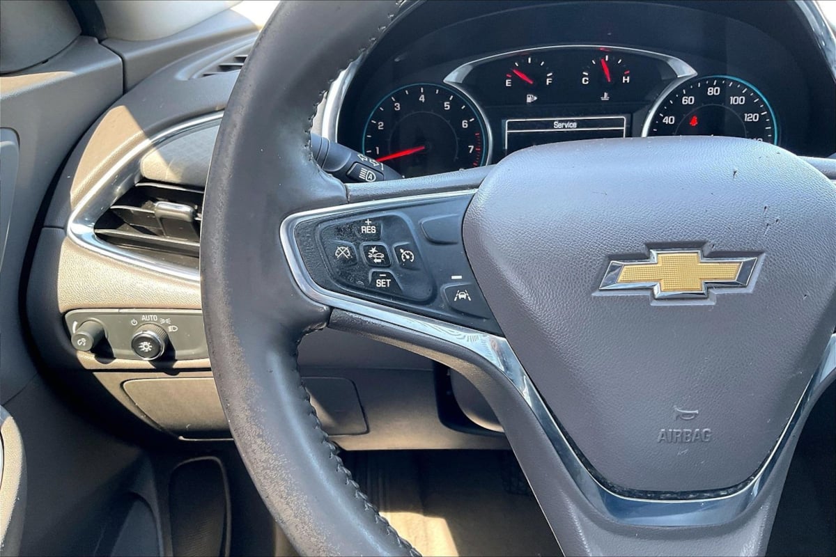 Chevrolet Malibu photo 18