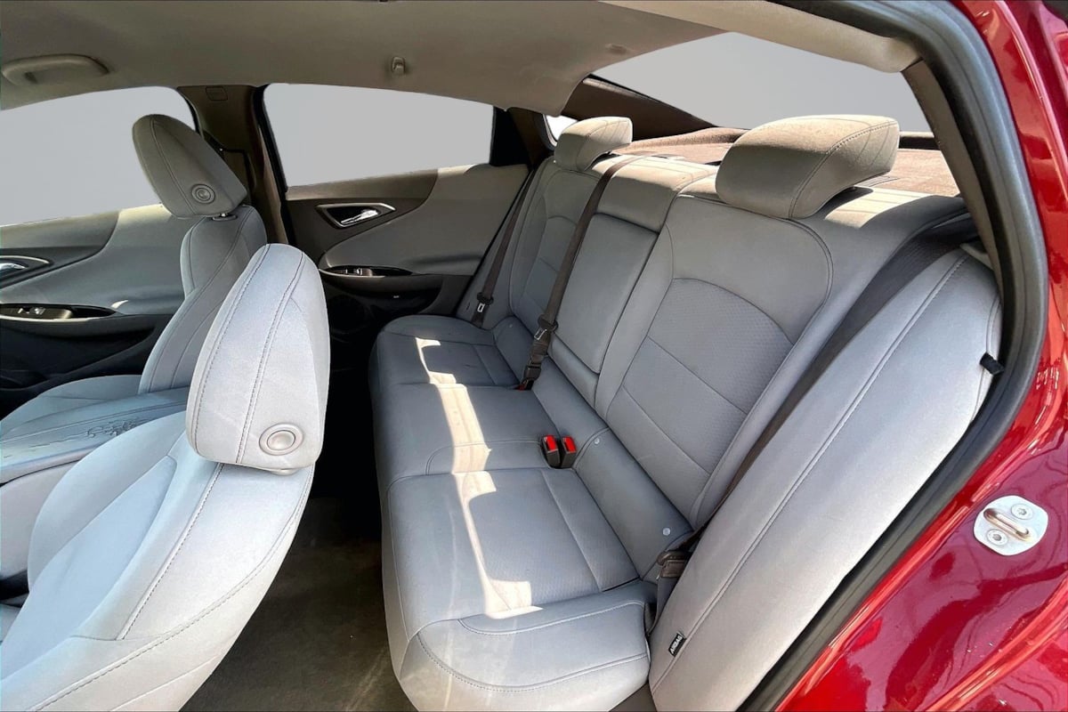 Chevrolet Malibu photo 25