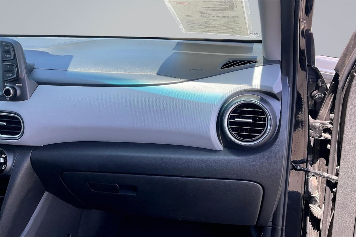 Hyundai Kona photo 17