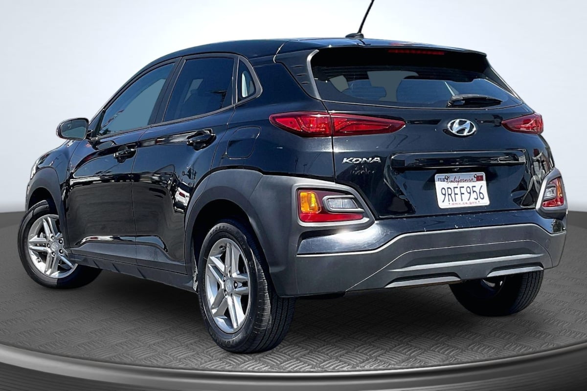 Hyundai Kona photo 2