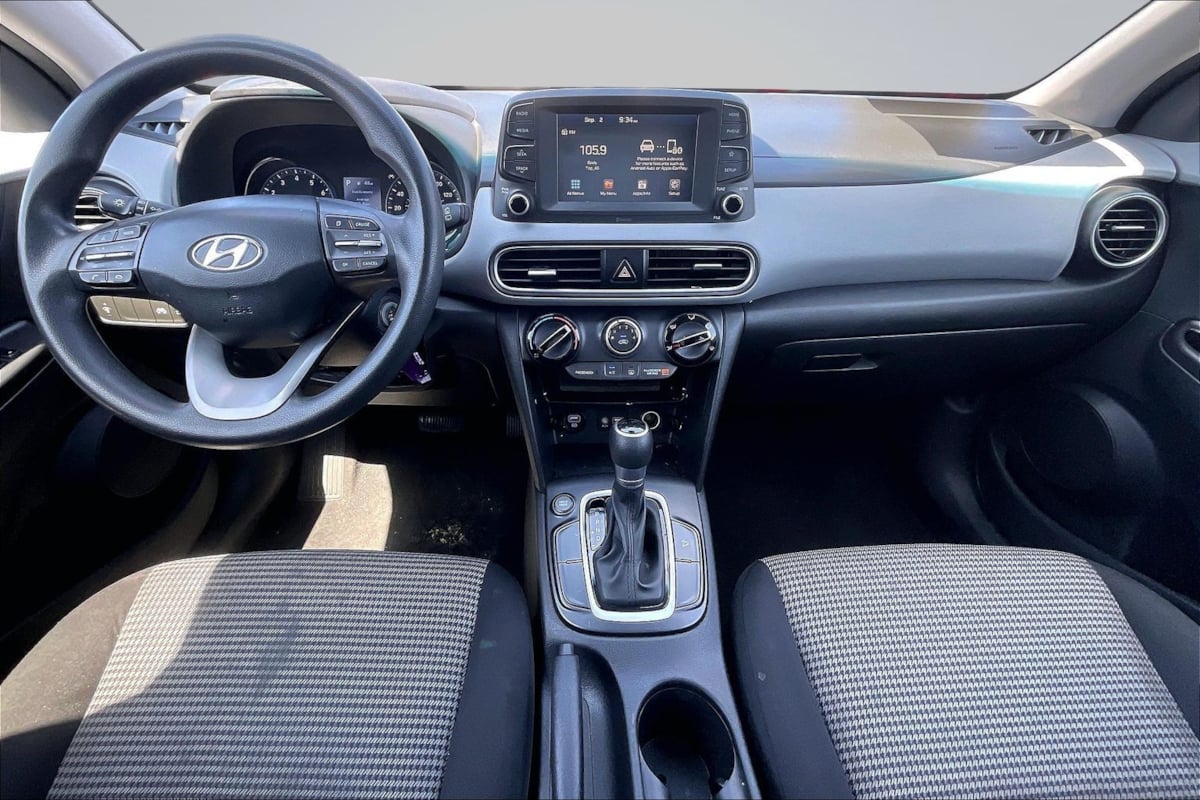 Hyundai Kona photo 16