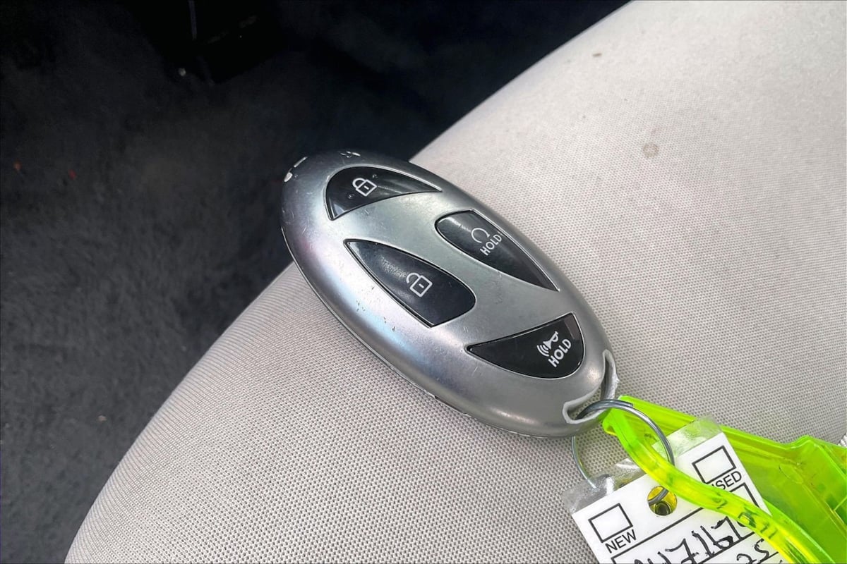 Hyundai Sonata photo 11