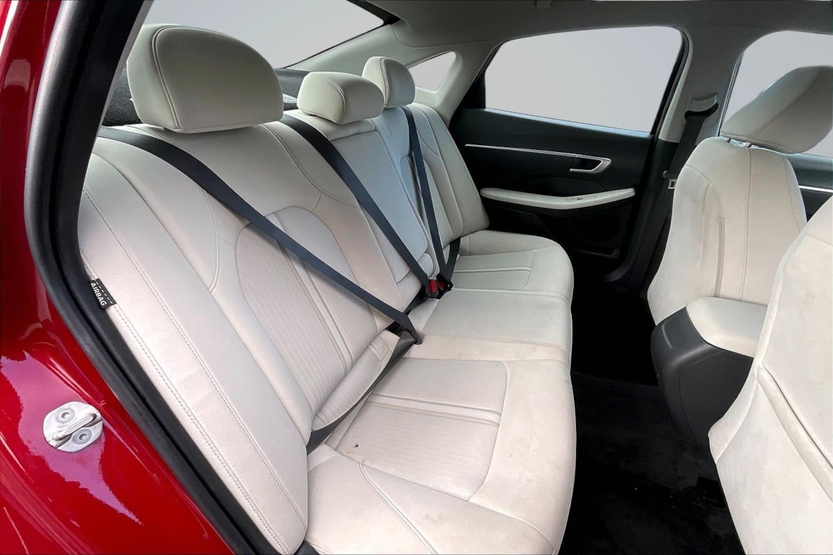 Hyundai Sonata photo 27