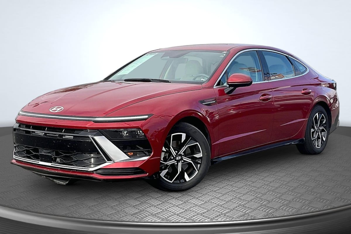 Hyundai Sonata photo 12