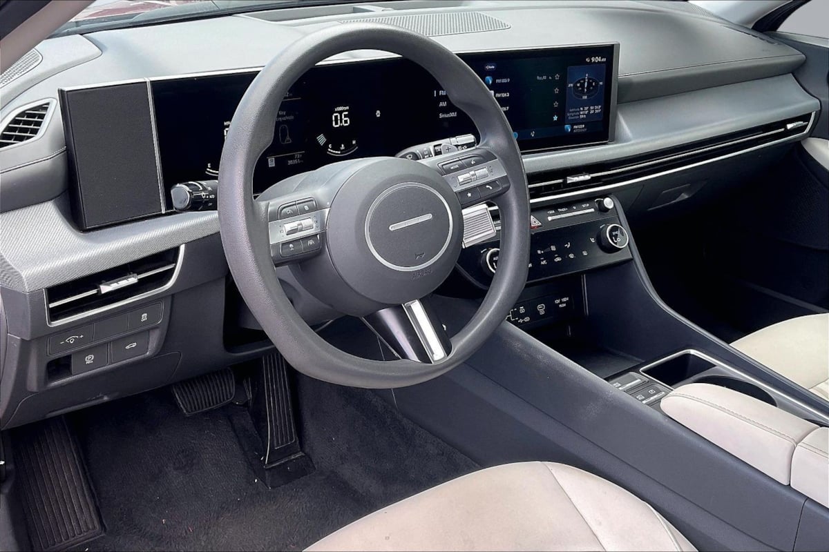 Hyundai Sonata photo 14