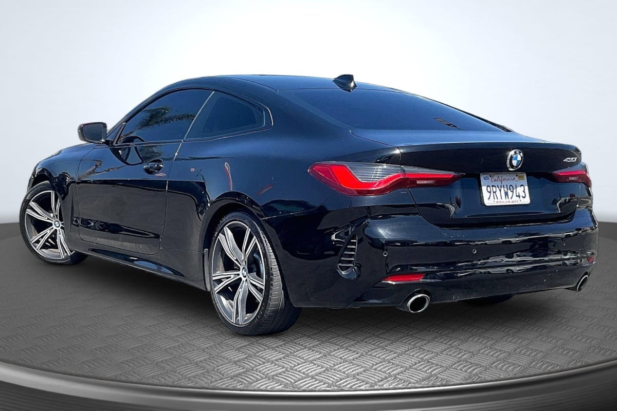 BMW 4 Series photo 2