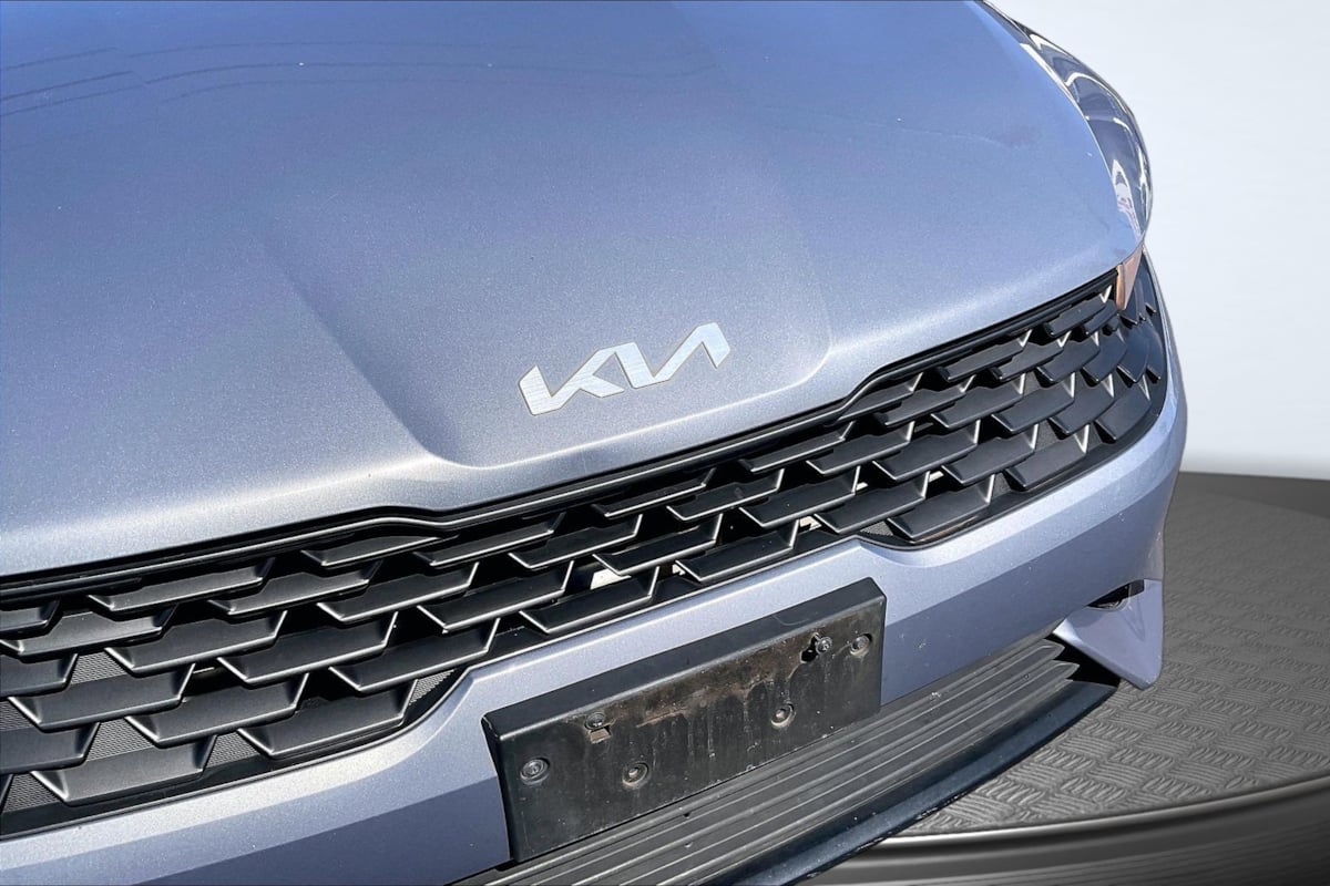 Kia K5 photo 28