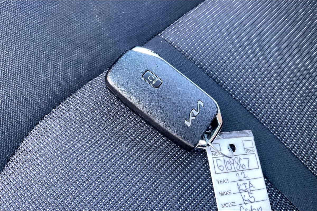 Kia K5 photo 11